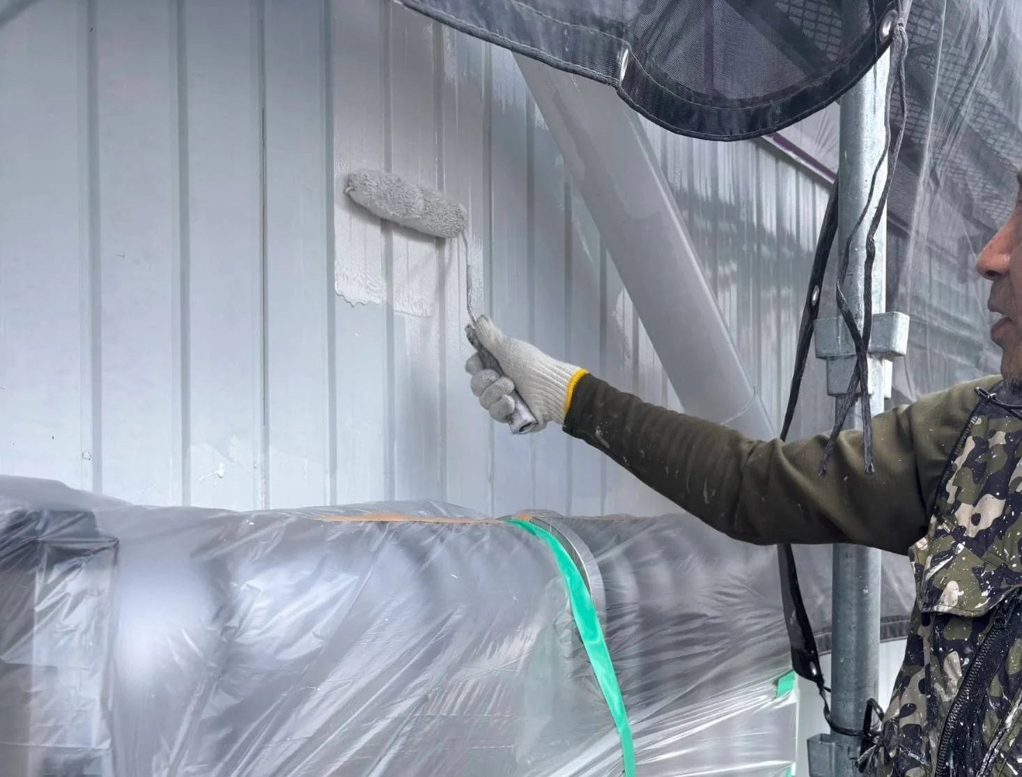 岡崎市の倉庫で外壁塗装