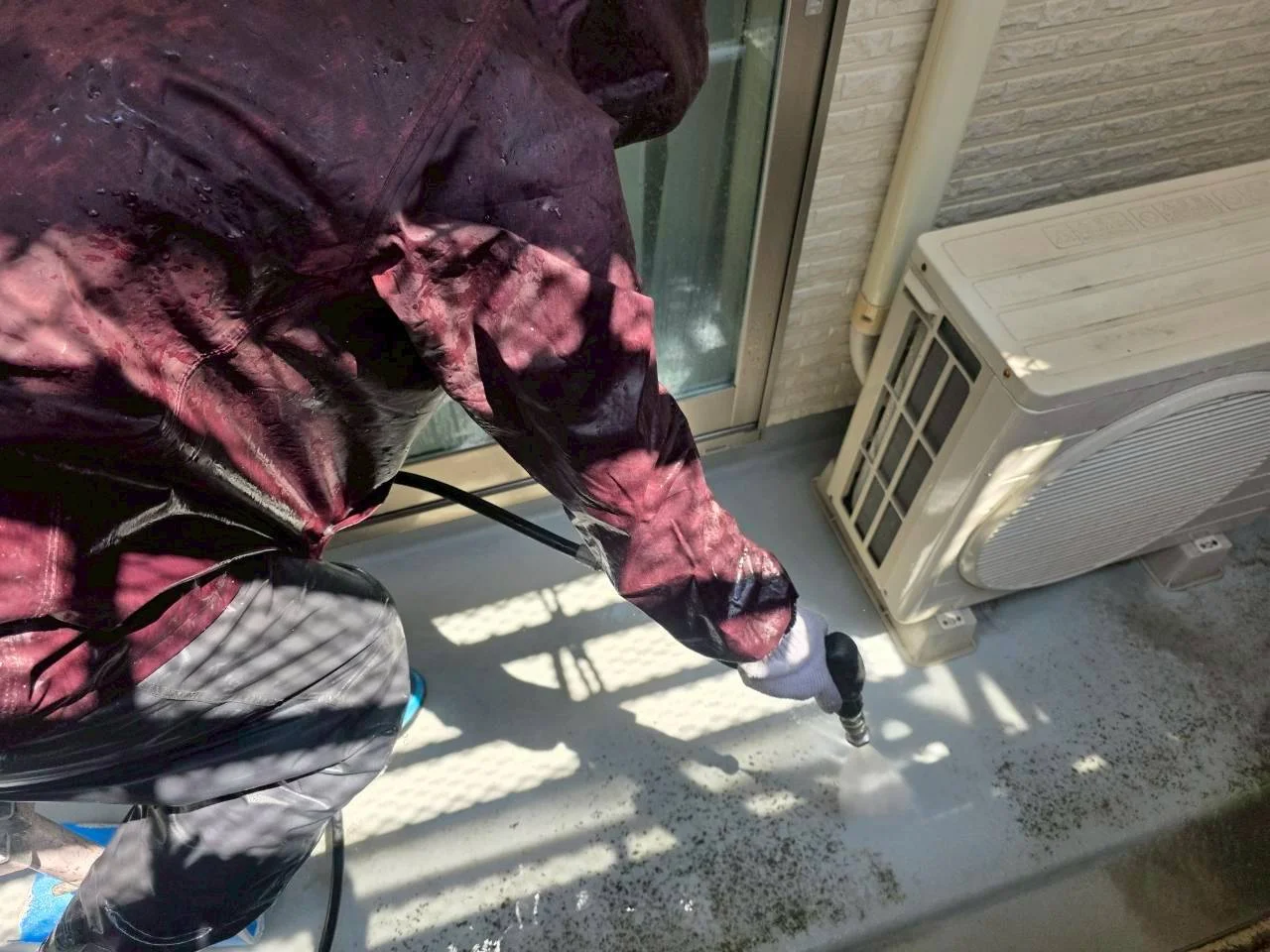 ベランダ床の洗浄